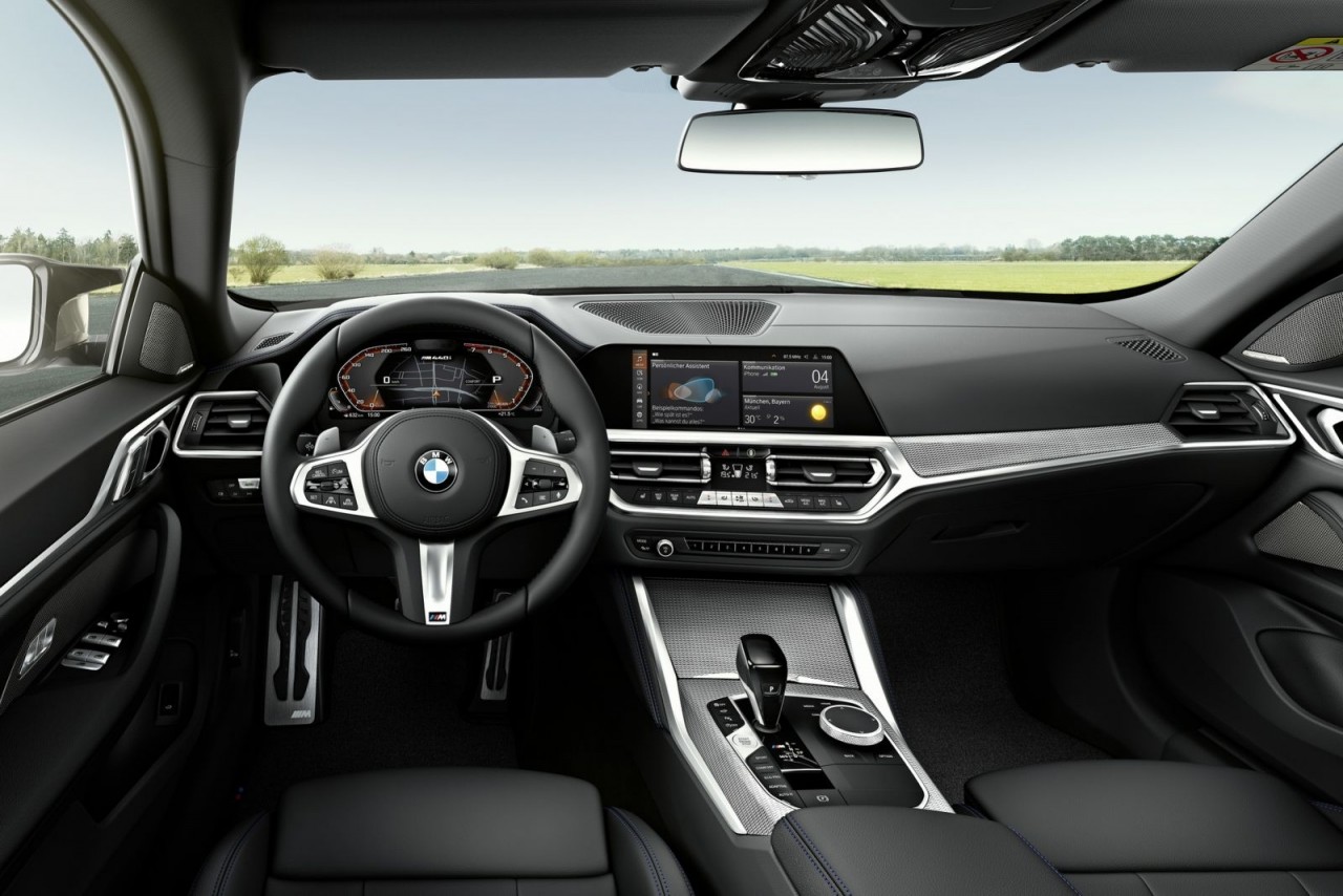 BMW 4 Series Gran Coupe 2022 có giá từ 57.421 USD