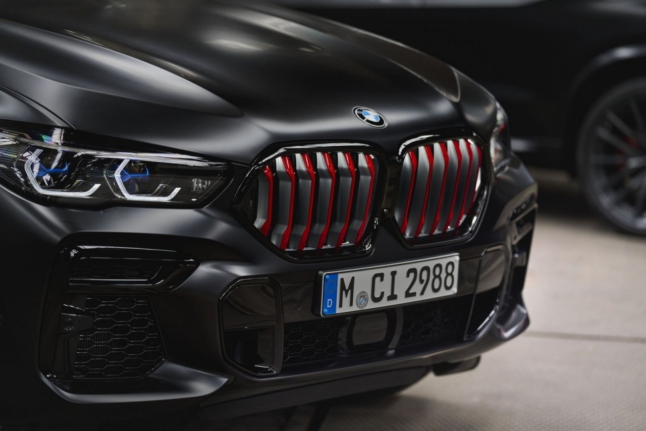 BMW X5, X6 và X7 ra mắt với phiên bản Black Edition