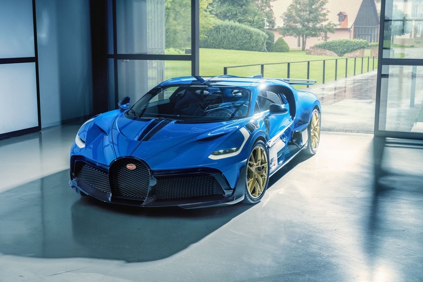 Bugatti và Rolls-Royce lập kỷ lục doanh số kỷ lục trong năm 2022
