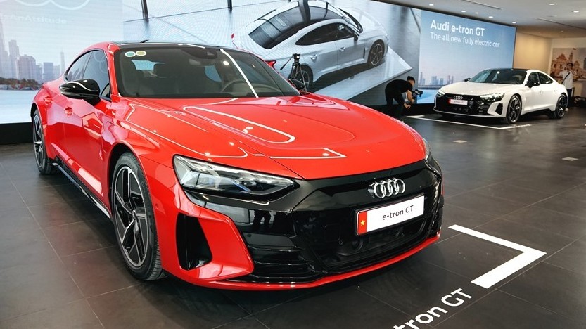 Audi e-tron GT giới thiệu tại Việt Nam, giá từ 5,2 tỷ đồng