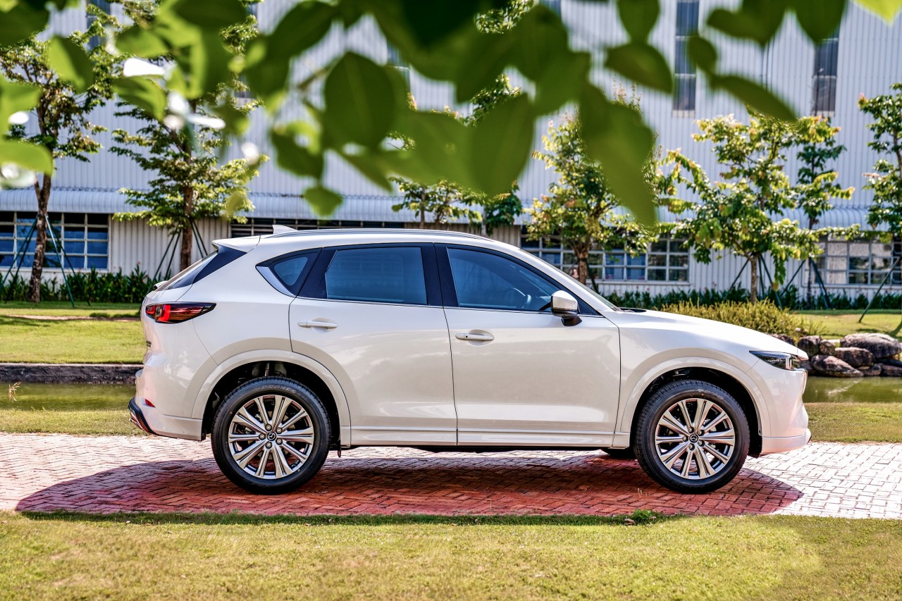 Mazda CX-5 2024 ra mắt tại Việt Nam