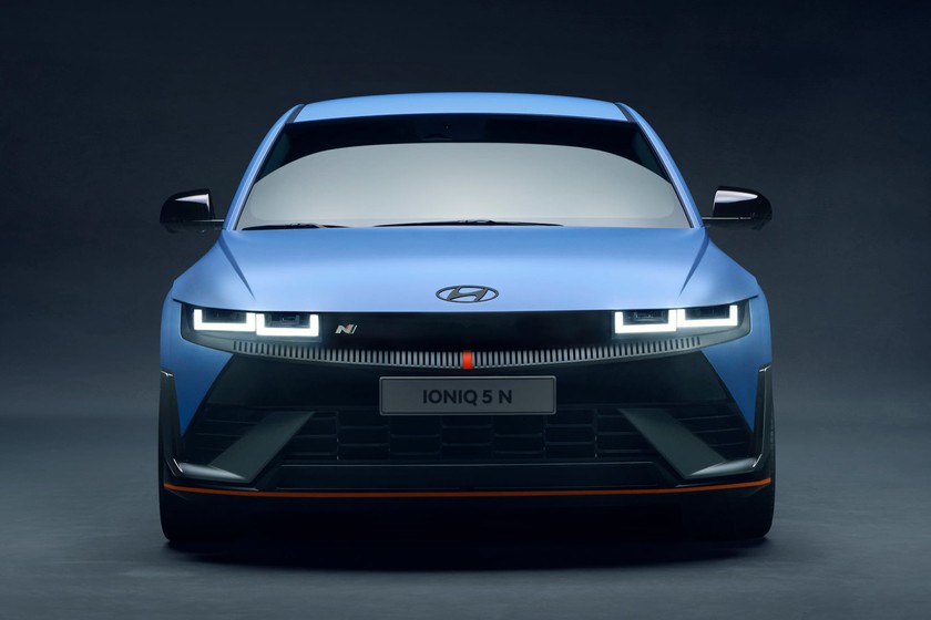 Mẫu xe điện hiệu năng cao Hyundai Ioniq 5 N vừa được ra mắt.