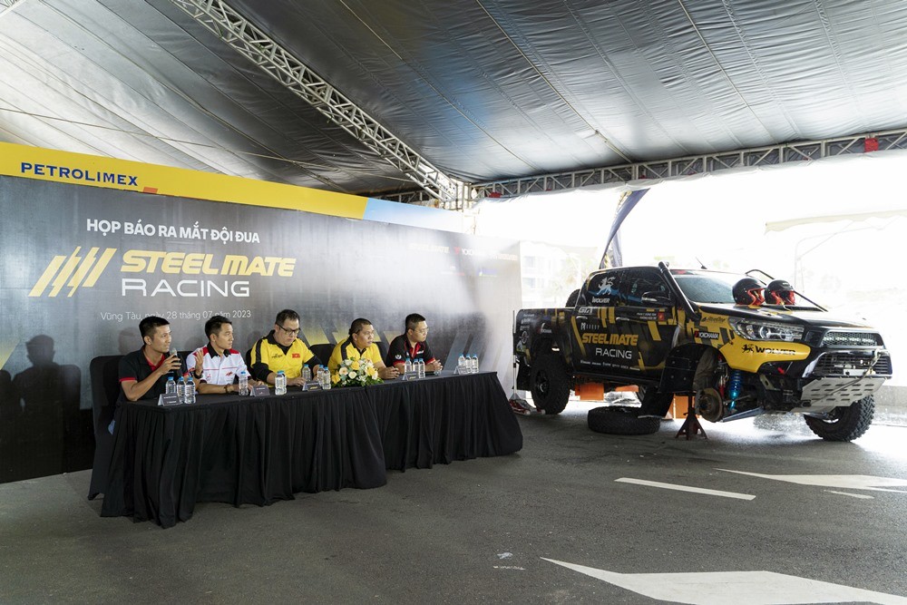 Ra mắt đội đua Steelmate Racing, sẳn sàng chinh phục giải AXCR 2023