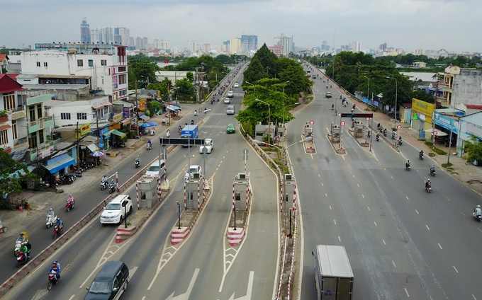 hai tram thu phi bo hoang o trung tam tp hcm