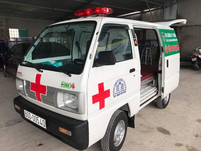 “Gã khùng” mua 2 xe cấp cứu hơn nửa tỷ đồng chở người miễn phí ga khung mua 2 xe cap cuu hon nua ty dong cho nguoi mien phi