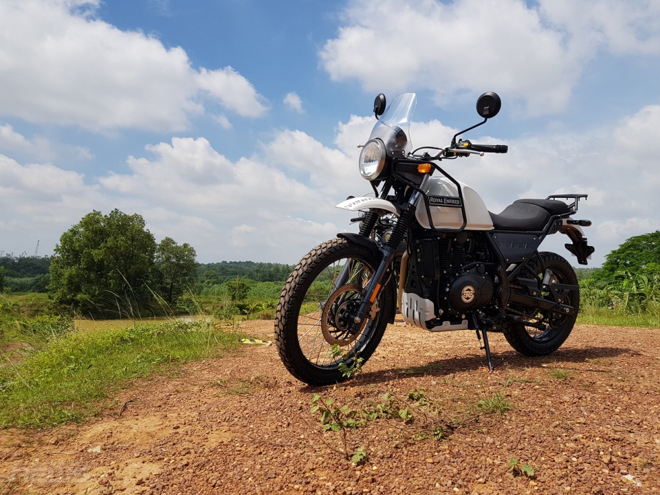 royal enfield himalayan chinh thuc co mat tai sai gon voi gia 1317 trieu dong