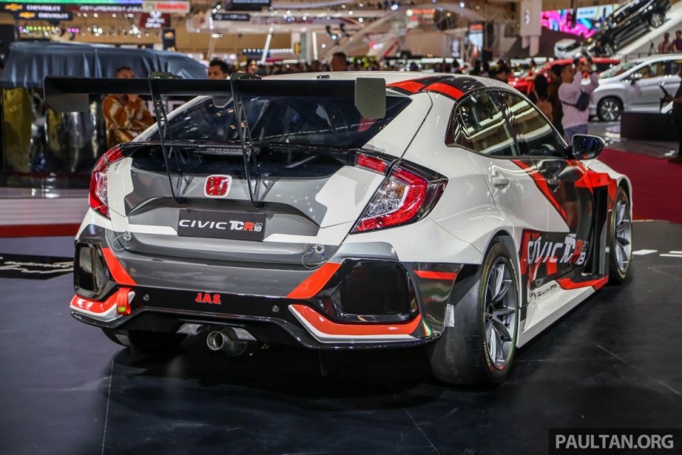 honda civic type r tcr chiec xe dua thuc thu
