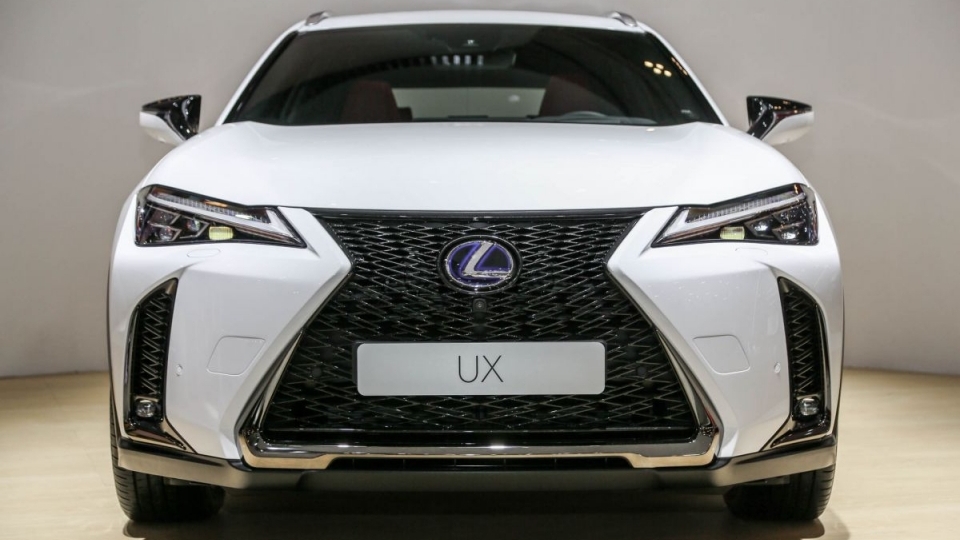 Lexus UX cập bến Đông Nam Á, chờ ngày về Việt Nam