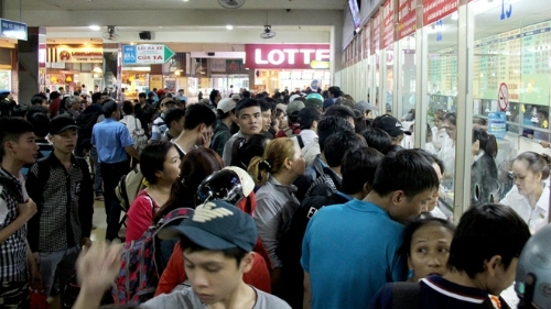 Giá vé xe dịp Quốc khánh ở TP Hồ Chí Minh tăng tối đa 40%