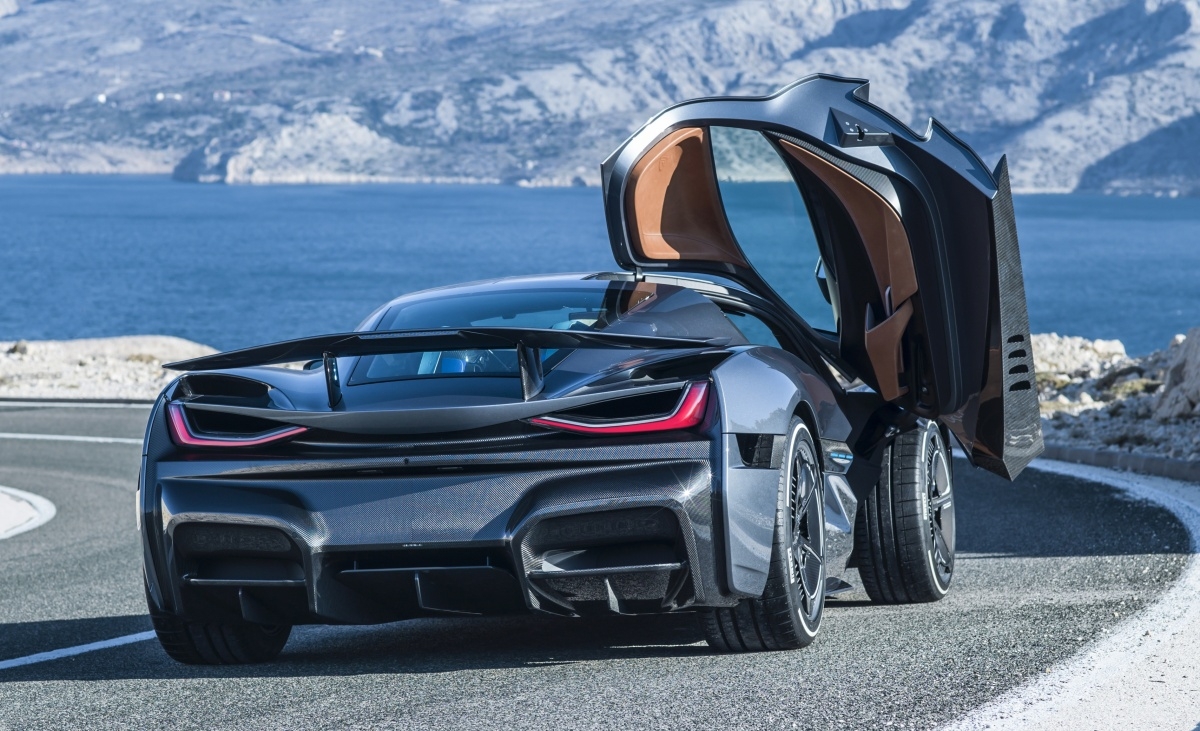 sieu xe dien rimac c two cong suat 1914 ma luc gioi han 150 chiec