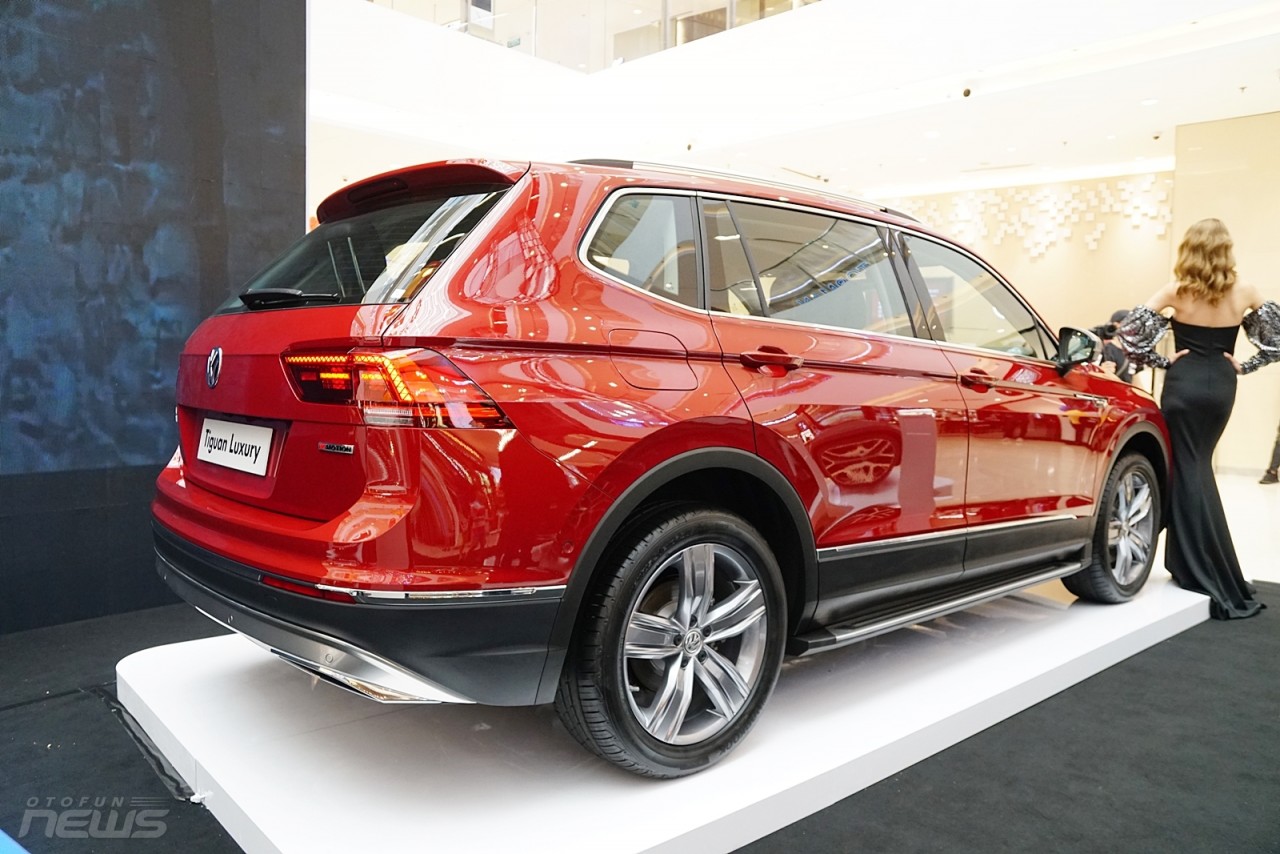 can canh volkswagen tiguan allspace luxury 1849 trieu dong