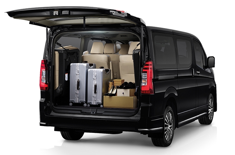 toyota majesty ra mat minivan hang sang nhu lexus gia tu 128 ty dong