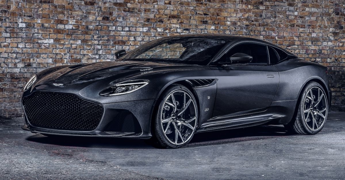 aston martin gioi thieu bo doi sieu xe danh cho diep vien 007
