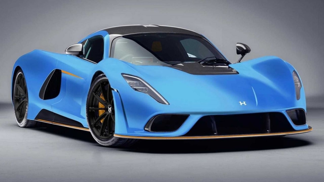 Siêu phẩm Hennessey Venom F5 đầu tiên được sản xuất