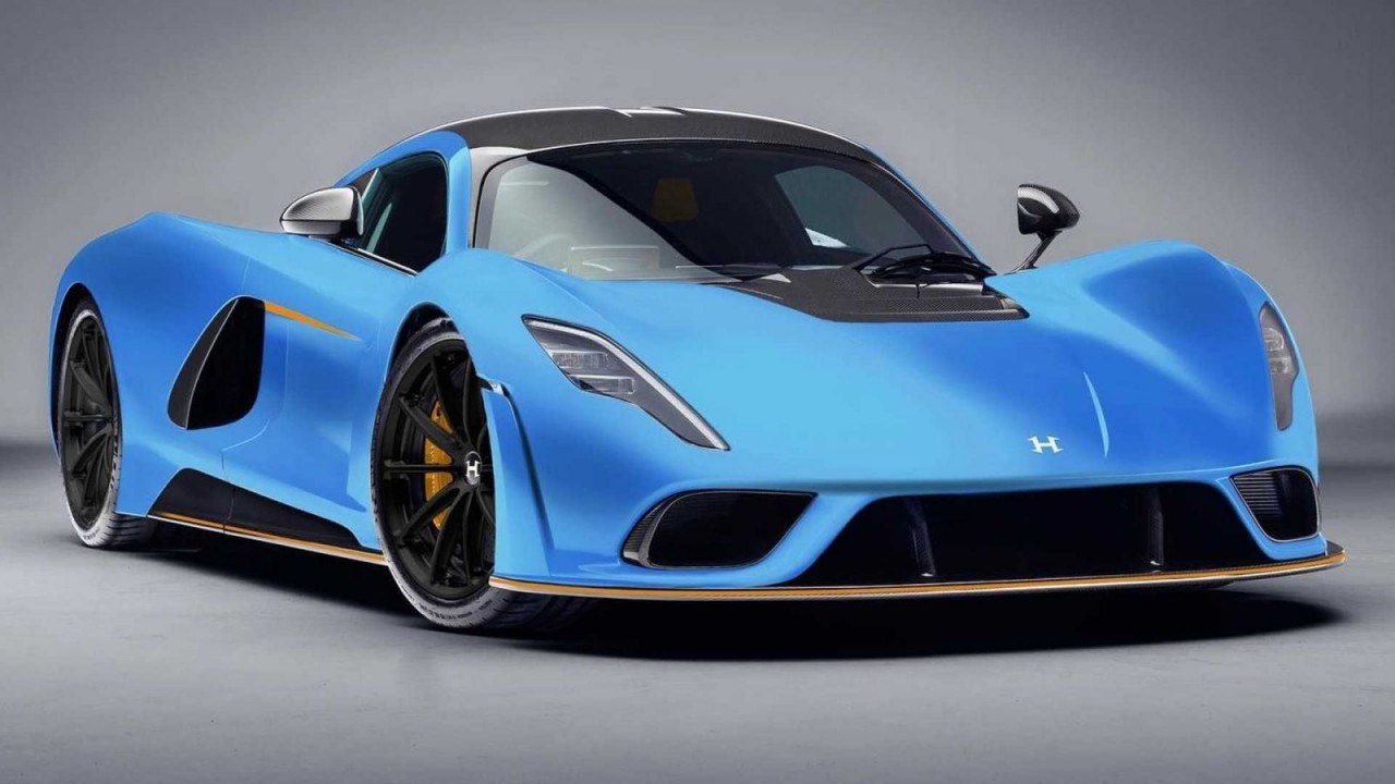 Siêu phẩm Hennessey Venom F5 đầu tiên được sản xuất