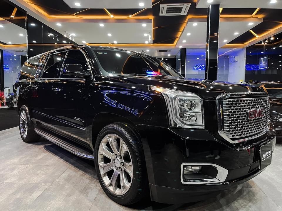 'Khủng Long' GMC Yunkon Denali XL 2015 lên sàn xe cũ với giá chỉ 3,6 tỷ đồng