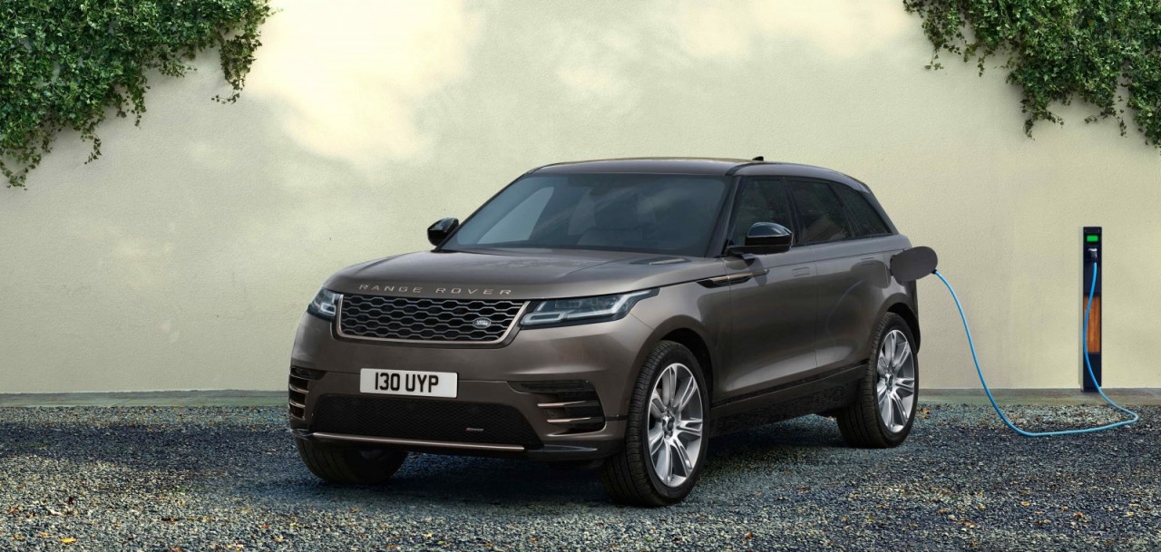 Range Rover Velar 2022 được bán tại Việt Nam với giá từ 4,030 tỷ đồng