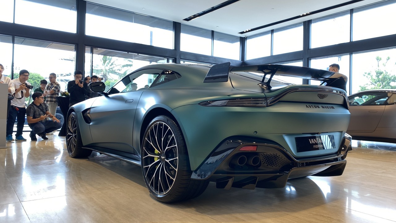 Aston Martin ra mắt bộ đôi siêu xe Vantage F1 Edition và DB11 V8 Coupe