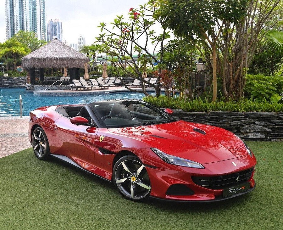 Ferrari Portofino M đầu tiên tại Việt Nam đi đăng kiểm