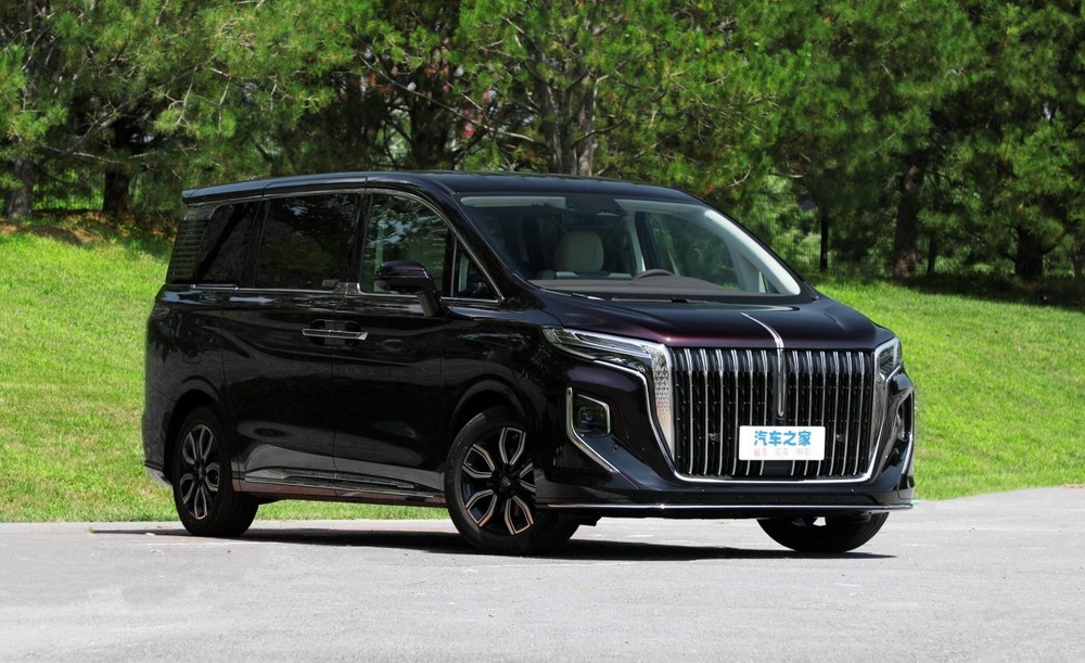 Hongqi HQ9 ra mắt, cạnh tranh với Toyota Alphard