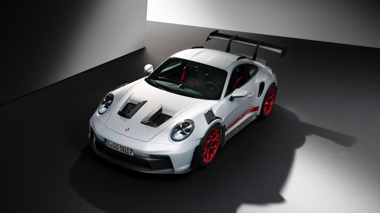 Porsche 911 GT3 RS 2023, xe đua dành cho đi phố