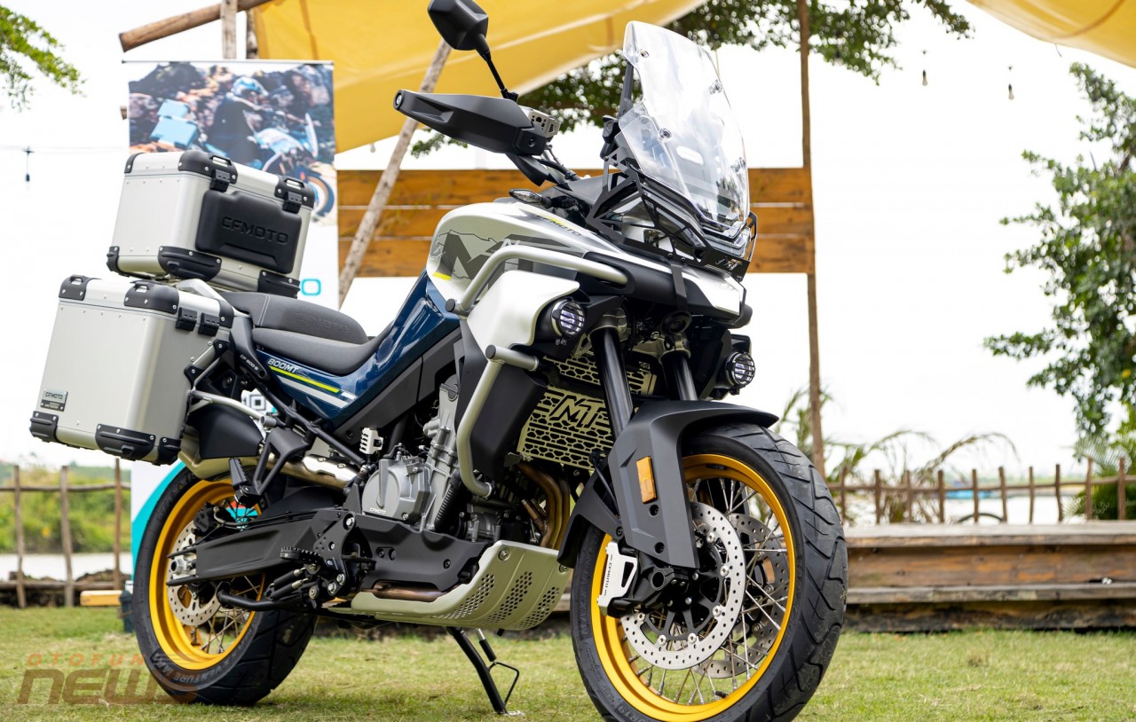 Chi tiết xe 'phượt' CFMoto 800MT Touring, giá 255 triệu đồng