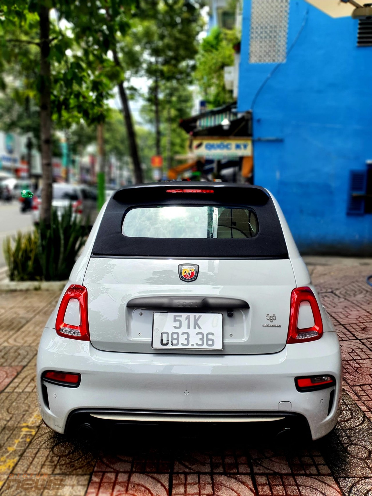 Bắt gặp 'hàng hiếm' Fiat Abarth 595 Esseesse trên đường phố Việt Nam