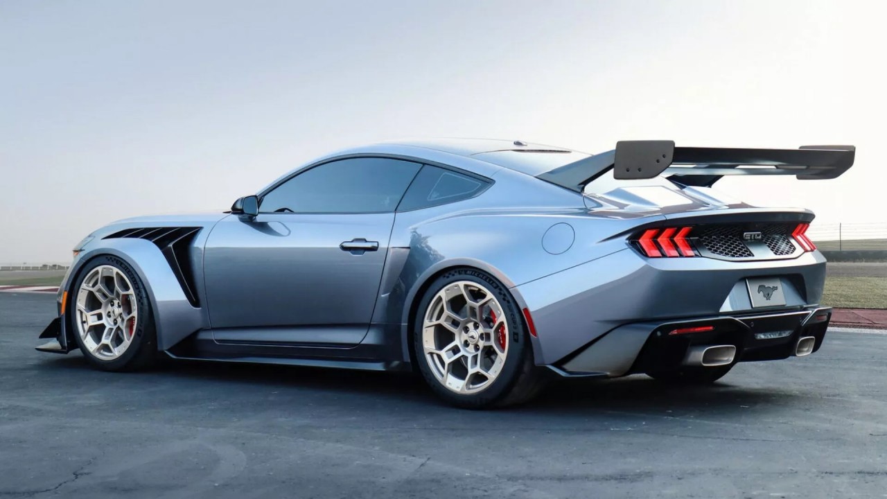 Chi tiết Ford Mustang GTD 2025 công suất 800 mã lực