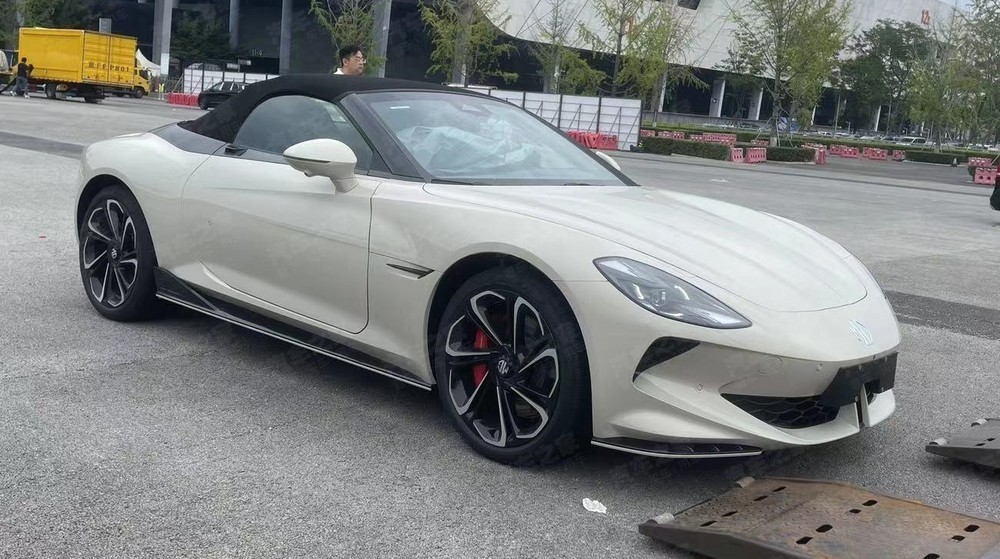 Cận cảnh xe thể thao MG Cyberster 2024 tại Trung Quốc Cận cảnh xe thể thao MG Cyberster 2024 tại Trung Quốc