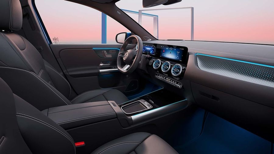 Cận cảnh xe điện Mercedes-Benz EQA, đi được 560 km với một lần sạc