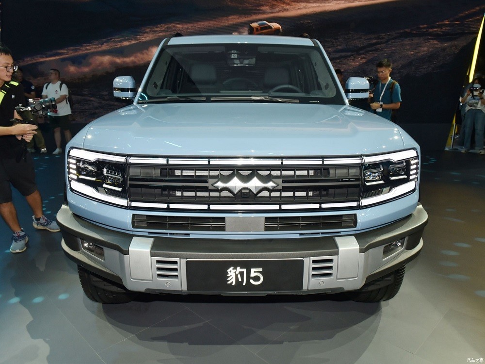 Fang Cheng Bao Leopard 5xe 'nhái' Toyota Prado tại Trung Quốc