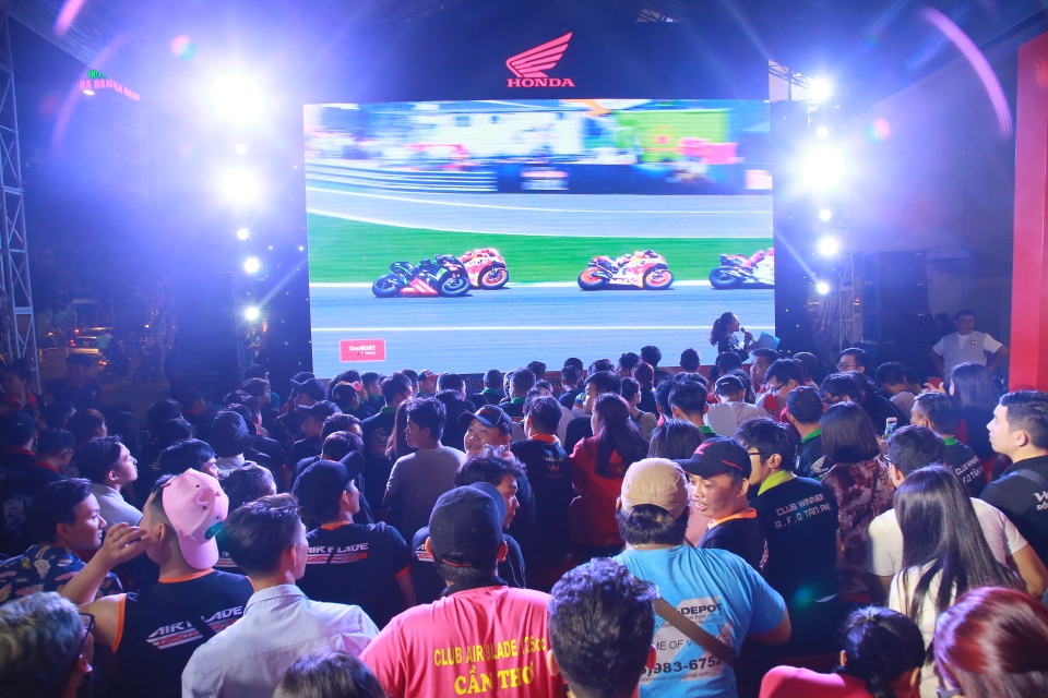 Honda phát sóng trực tiếp giải đua MotoGP tại thành phố Đà Nẵng honda phat song truc tiep giai dua motogp tai thanh pho da nang