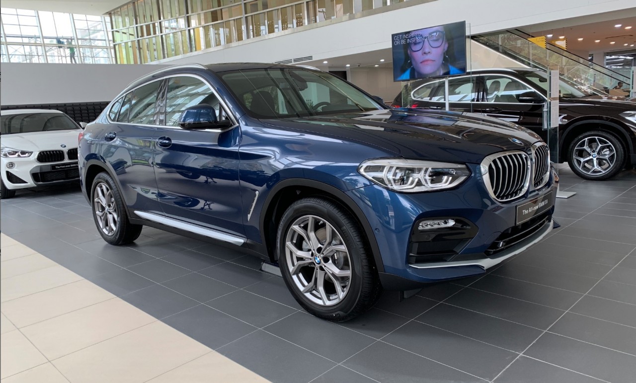 can canh bmw x4 coupe 4 cua gam cao gia 3 ty dong