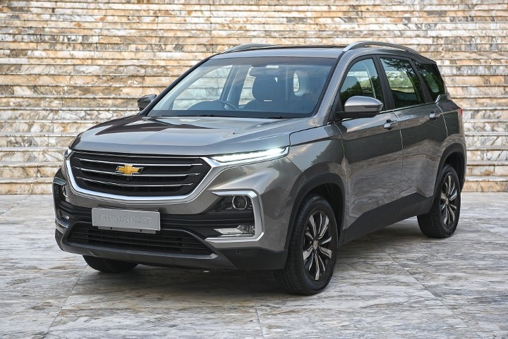 chevrolet captiva the he moi ra mat voi tuy chon 5 va 7 cho