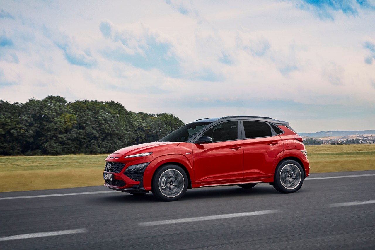 hyundai kona 2021 chinh thuc lo dien