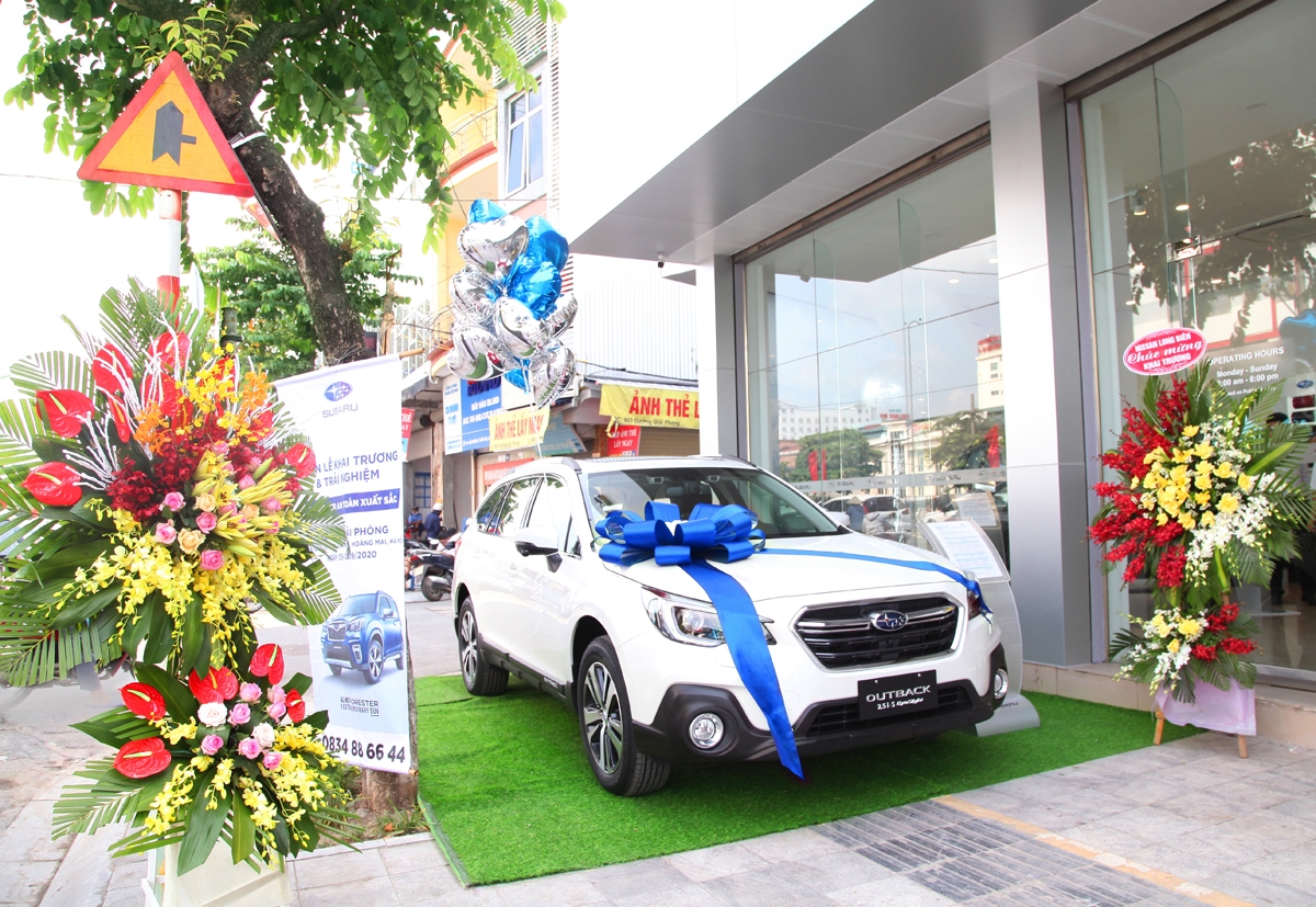 them mot showroom subaru tai ha noi di vao hoat dong