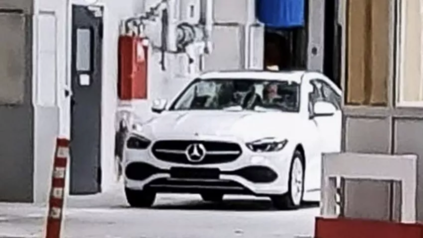 lo dien mercedes benz c class the he moi