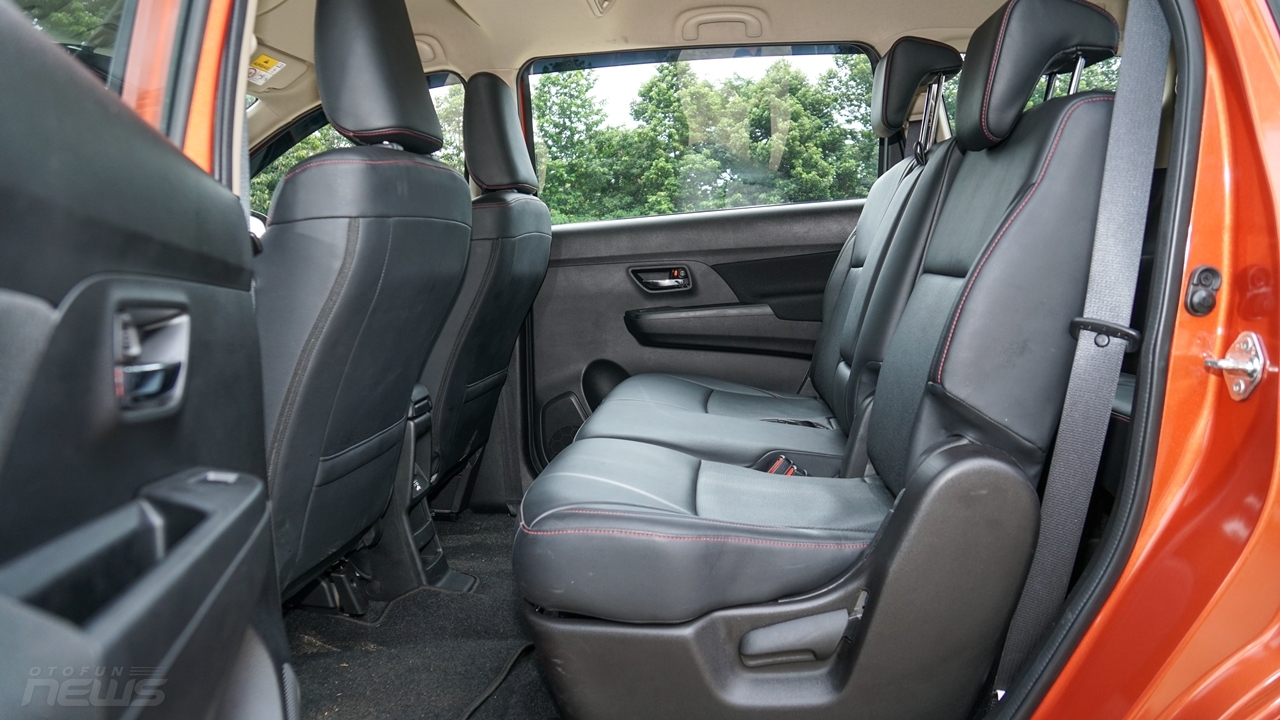 danh gia chi tiet suzuki xl7 mau xe gia dinh dang duoc ua chuong