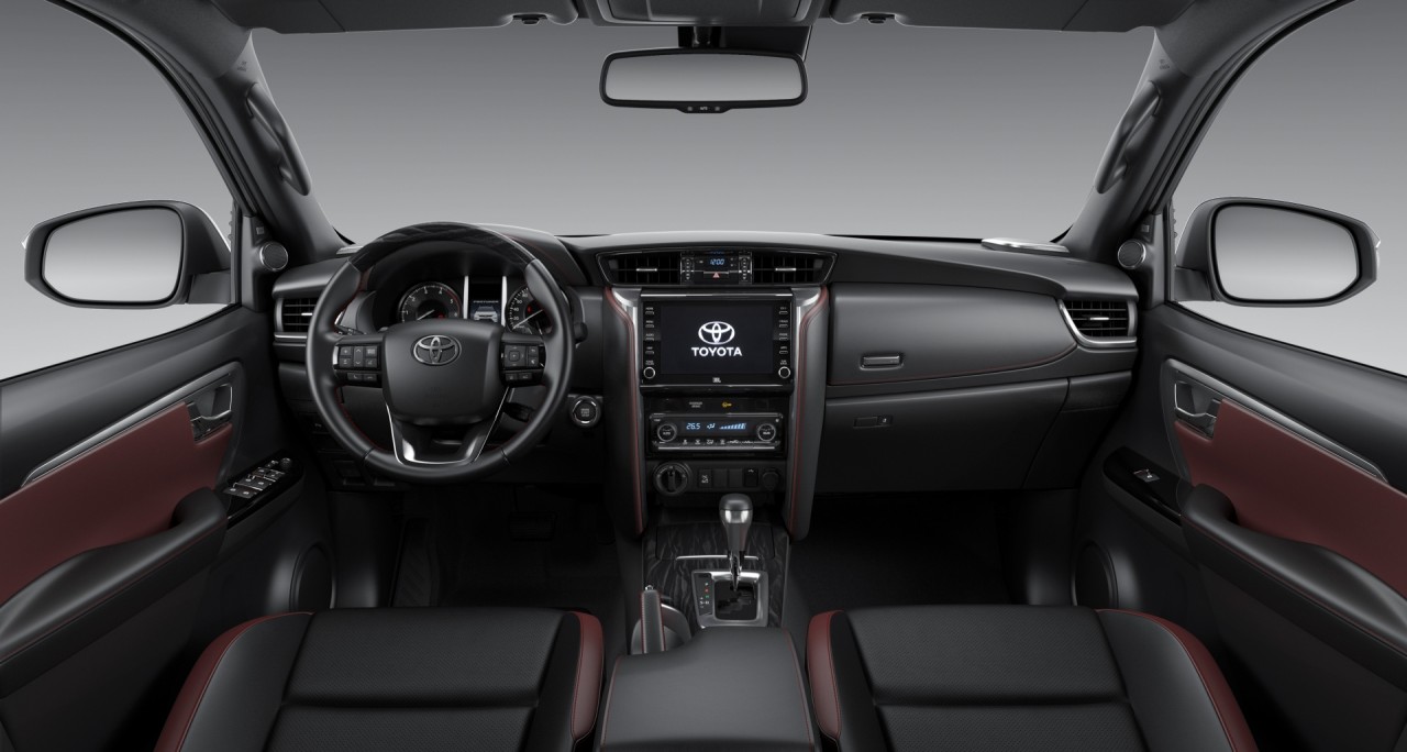 so sanh bo ba suv 7 cho ky phung dich thu tai viet nam