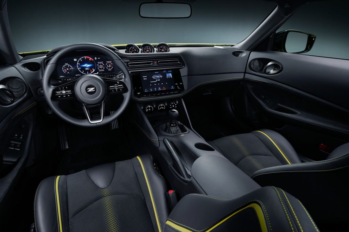 nissan 400z the he moi mang thiet ke tuong tu voi z proto