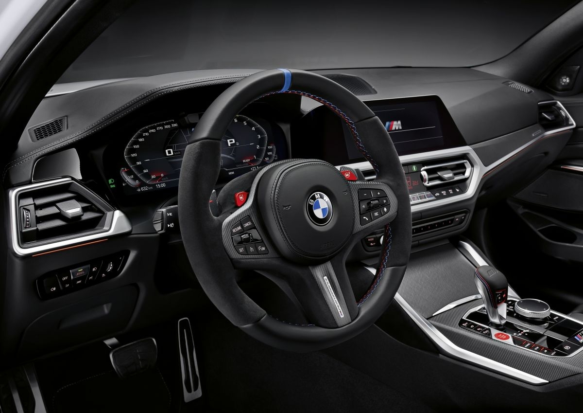 bmw m3 bmw m4 2021 co them goi phu kien m performance