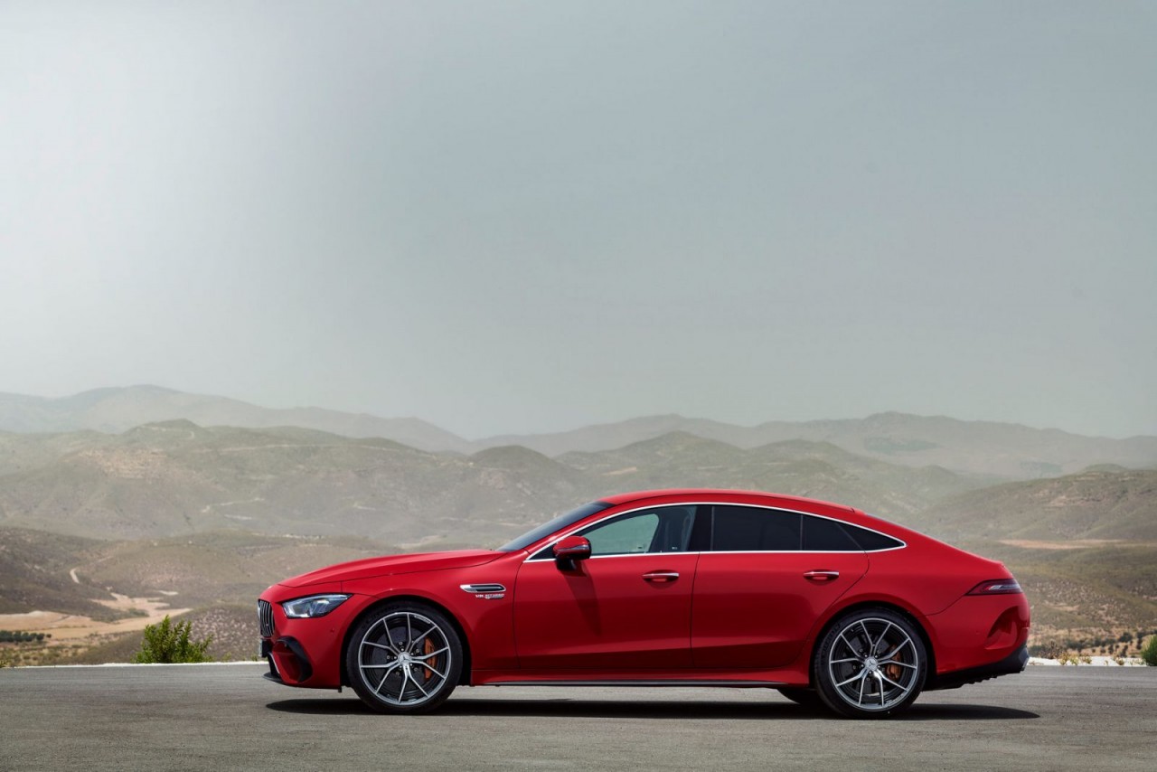 Xe hiệu năng cao Mercedes-AMG GT 63 E Performance chính thức ra mắt