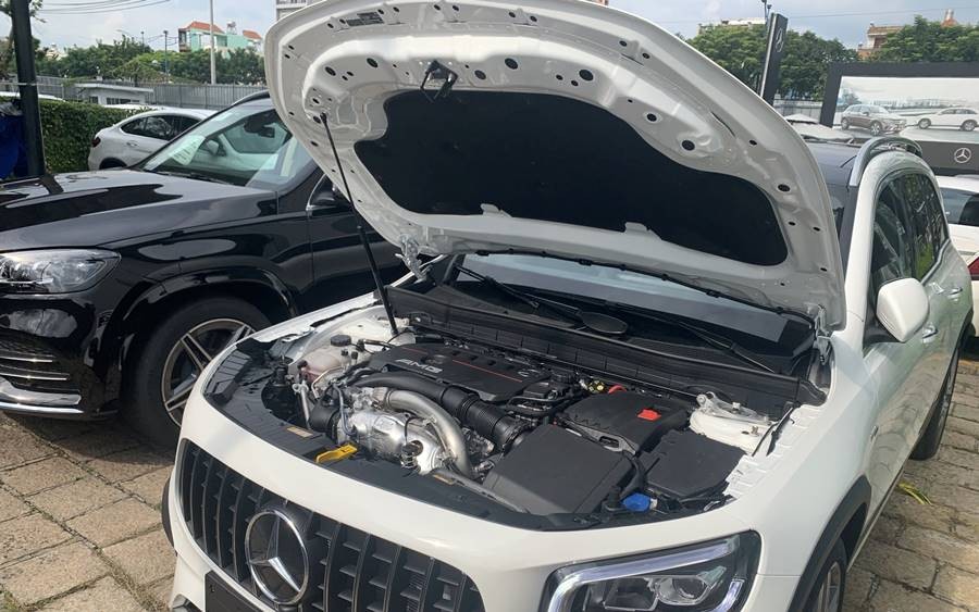Cận cảnh Mercedes-AMG GLB 35 4Matic giá 2,69 tỷ đồng vừa về Việt Nam