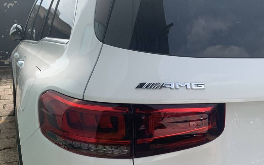 Cận cảnh Mercedes-AMG GLB 35 4Matic giá 2,69 tỷ đồng vừa về Việt Nam
