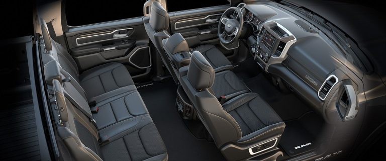 Dodge Ram 1500 Laramie ra mắt tại Việt Nam vào ngày 26/09 Dodge Ram 1500 Laramie ra mắt tại Việt Nam vào ngày 26/09