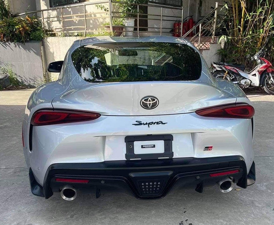 Toyota Supra thế hệ mới đầu tiên đặt chân tới Việt Nam