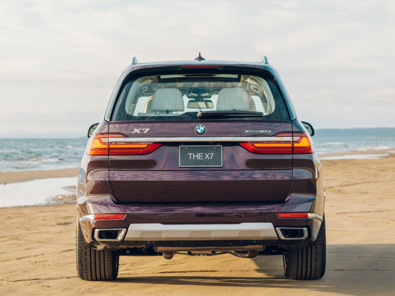 BMW X7 Nishijin Edition 2022 sản xuất giới hạn chỉ 3 chiếc