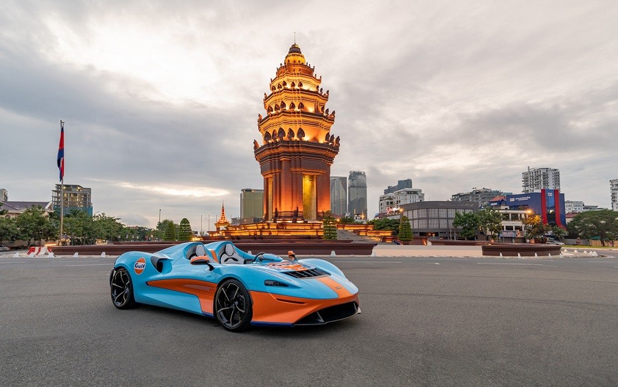 Siêu xe 'không mui' McLaren Elva âm thầm xuất hiện tại Hà Nội