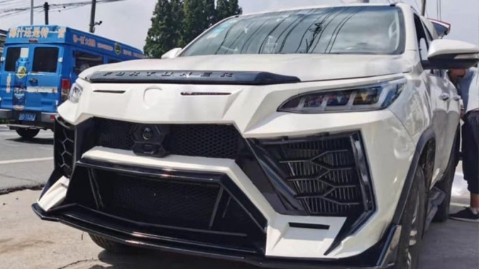 Toyota Fortuner 2020 'lột xác' thành Lamborghini Urus