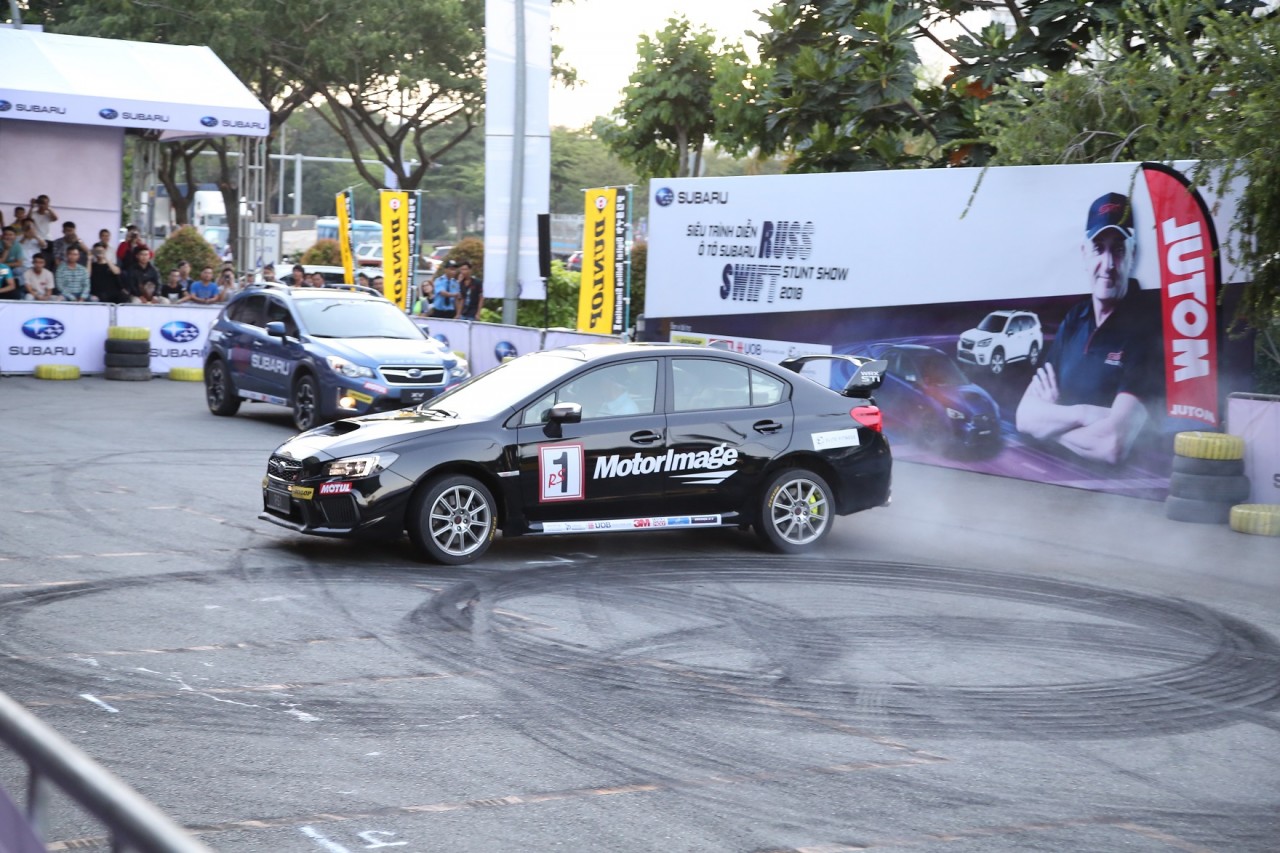 Trình diễn ô tô mạo hiểm “Subaru Russ Swift Stunt Show” sẽ trở lại Việt Nam
